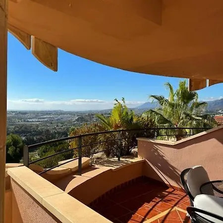 Magna 2 Bed With Speacular Sea Views * Marbella