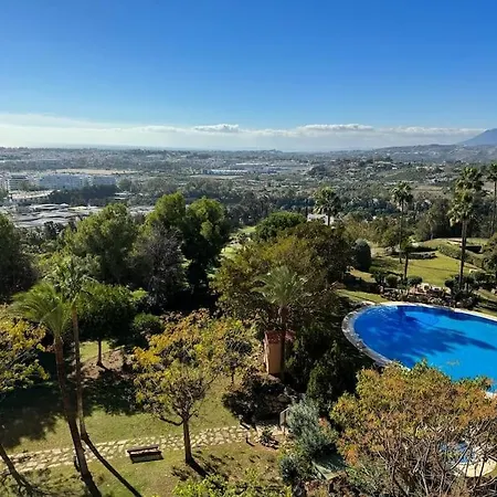 Apartment Magna 2 Bed With Speacular Sea Views Marbella