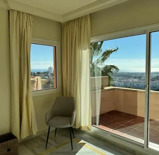 Magna 2 Bed With Speacular Sea Views Apartment