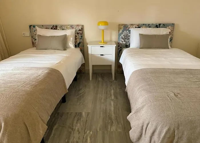 Magna 2 Bed With Speacular Sea Views Apartment *