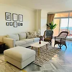 Magna 2 Bed With Speacular Sea Views アパート マルベーリャ