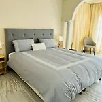 Magna 2 Bed With Speacular Sea Views マルベーリャ
