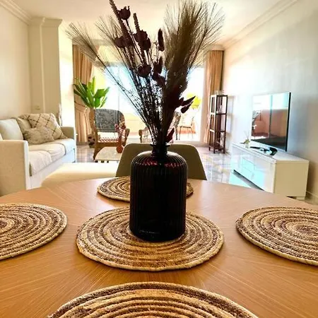 Magna 2 Bed With Speacular Sea Views Apartamento Marbella